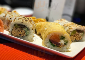 Yoi Sushi food