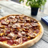 Pizza Dominium Dania