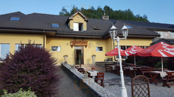 Karczma Skalna outside