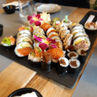 Yattai Sushi food