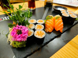 Susharnia Sushi food