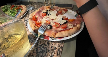 Rimini Pizzeria food