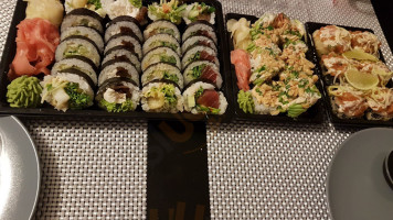 Goma Sushi food