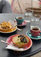 Modna Cafe Nourriture