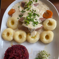 Malinowy Bzyk food