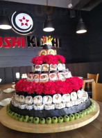 Sushi Kushi food