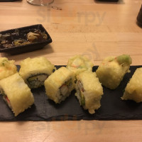 Umami Sushi food