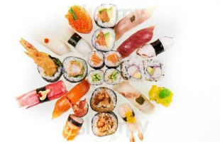 Izumi Sushi food