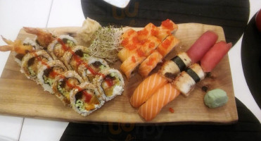 House Of Sushi food