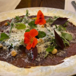 Chapter One by Piotr Kwiatosz Nourriture