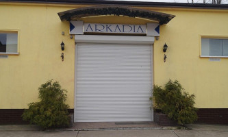 Arkadia Exterior