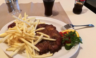 Bar, Restauracja, Bistro Na Stacji Paliw Bp Nr 779 Kolbaskowo Granica Wjazd Do Polski Comida