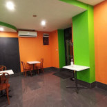 Sajgon I Lowicz À l'intérieur