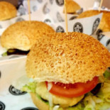 B&c Burger And Coffee Dania