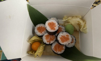 Mafii Sushi food