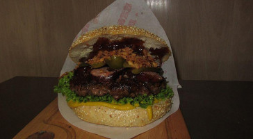 Hells Byczek Bistro Nourriture
