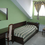 Adria À l'intérieur