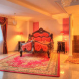 Adria À l'intérieur