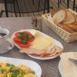 Pensjonat Ani Noclegi I Borne Sulinowo Dania