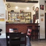 Smażalnia Ryb/ Gigant Pizza Wewnątrz