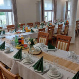 Achilles Imprezy Okolicznościowe Catering Wewnątrz