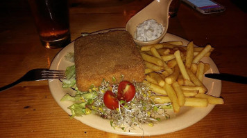 Obiekt Pttk Andrzejówka food