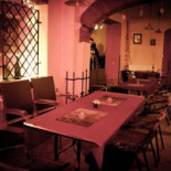 Brama À l'intérieur