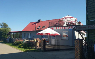 Przystań outside