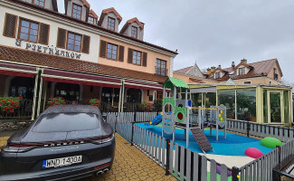 I U Pietrzaków outside