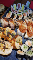 Sushi Family Groblice food