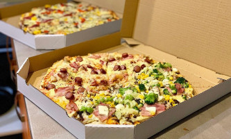 Royal Pizza Białośliwie Comida