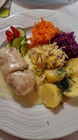 Zamek Derslawa food