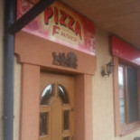 Pizzeria Fantazja Daleszyce Na zewnątrz