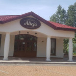 Alicja. Dom Weselny. Organizacja Wesel, Bankietów Na zewnątrz