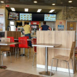 Burger King Mop Niesułków Dmosin Wewnątrz