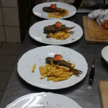 Grill U Krisa Nourriture