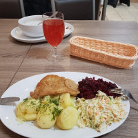 Dobry Adres Nourriture