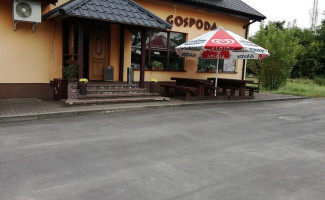 Gospoda outside