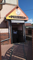 Pizzeria Rukola outside