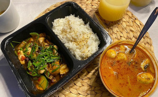 Lazy Boyz 2.0 Comida