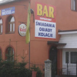 Zajazd U Tomka Na zewnątrz