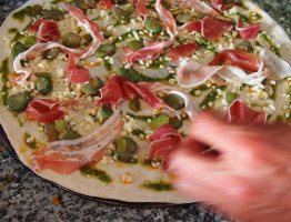 Pizzeria Pimento food