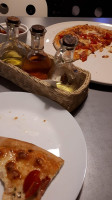 Antica Pizzeria food