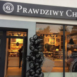Grochola Prawdziwy Chleb. Na zewnątrz