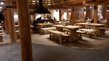 Kocierz À l'intérieur