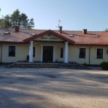 Dwór Celejów Na zewnątrz