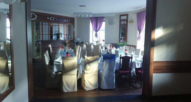 Czwórka À l'intérieur