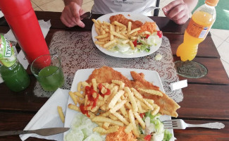 Jadłodajnia Znamirowice Comida