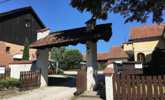 Pokoje Folwark Tumiany Exterior