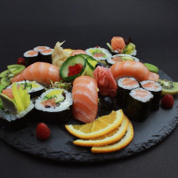 Takara Sushi Żyrardów food